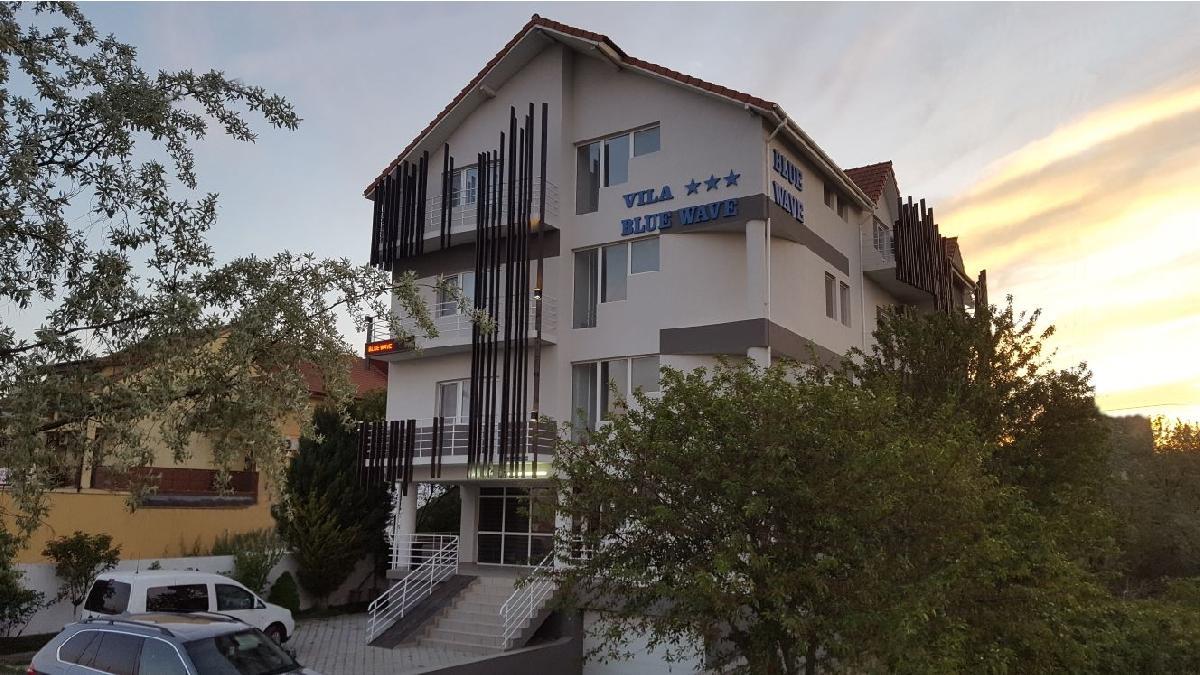 فندق Blue Wave Năvodari المظهر الخارجي الصورة